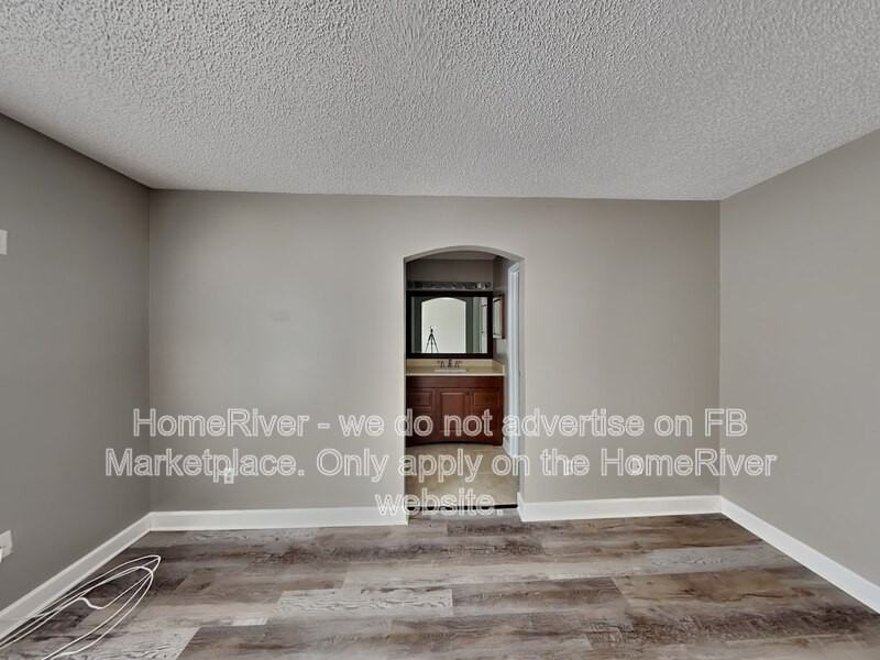 571 Prindle Dr E - Photo 6 of 14