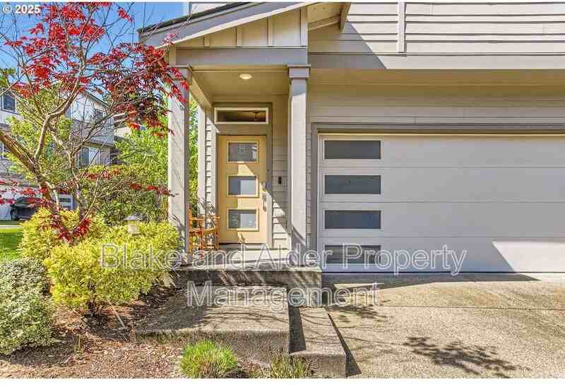 12357 Se Goali Ct - Photo 3 of 32