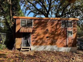 6519 Nw Saint Helens Rd - Photo 1 of 1