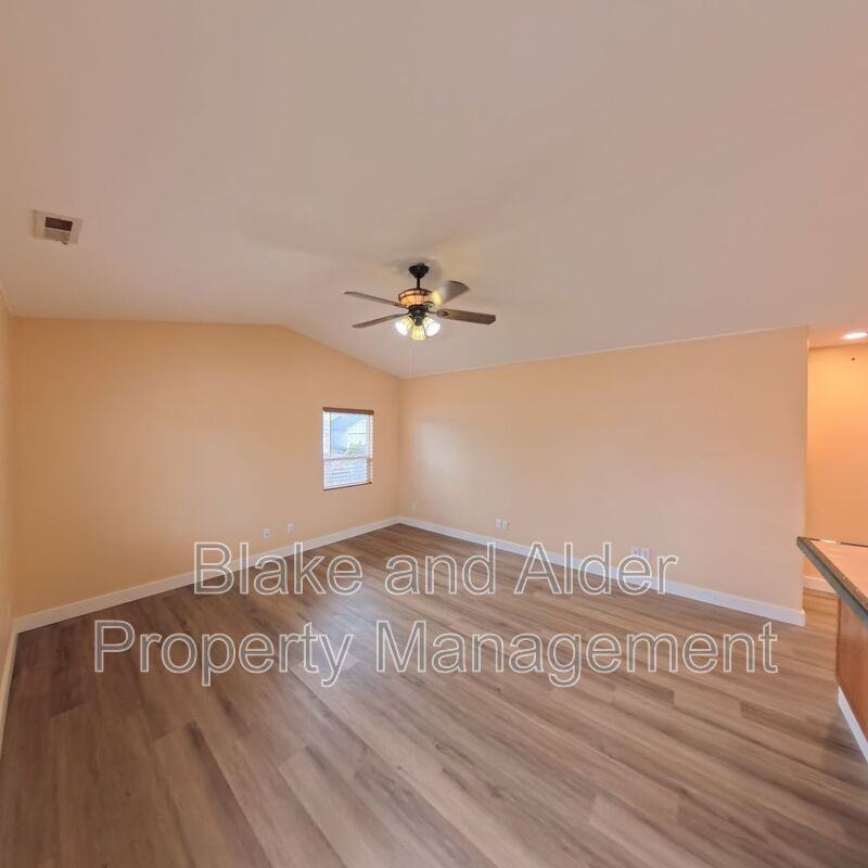 720 Portland Ave - Photo 6 of 45