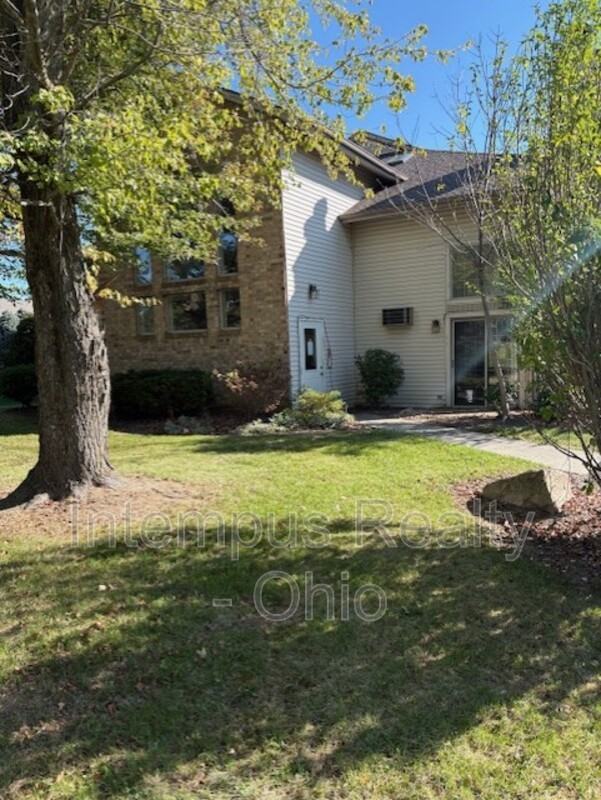 3860 Mercedes Pl #8 - Photo 2 of 8