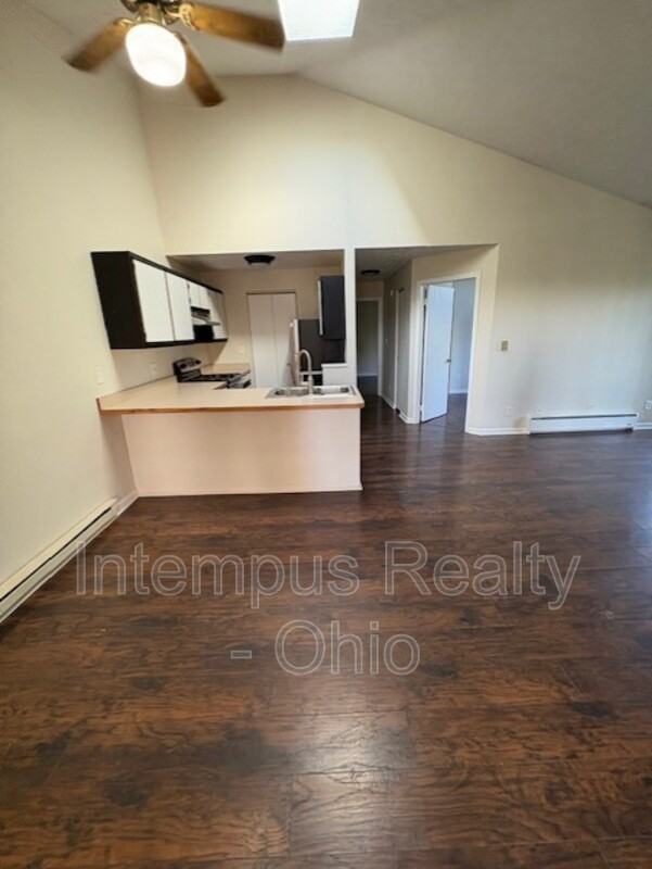 3860 Mercedes Pl #8 - Photo 5 of 8