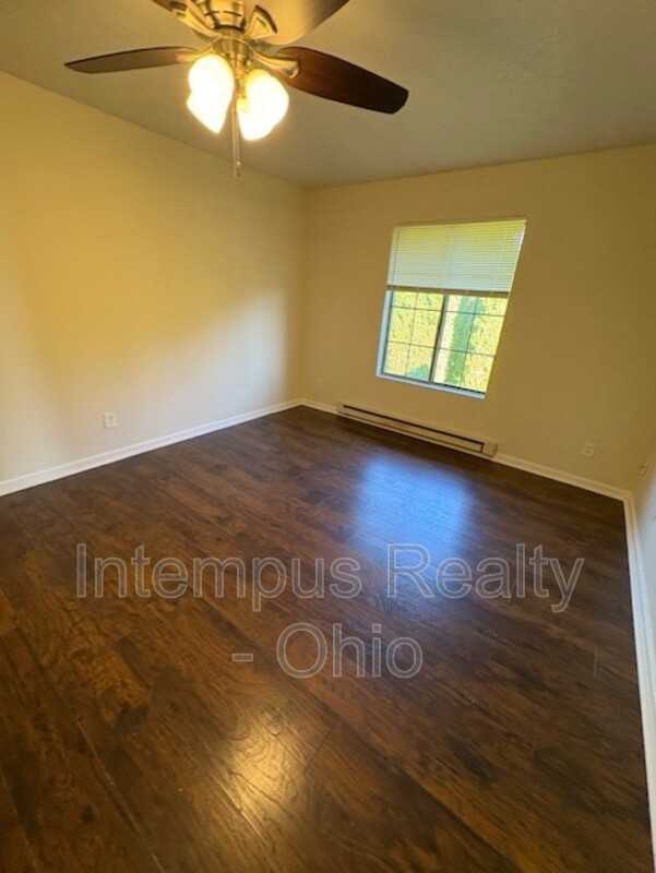 3860 Mercedes Pl #8 - Photo 6 of 8