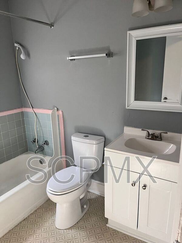 2423 Crestview Dr - Photo 5 of 17