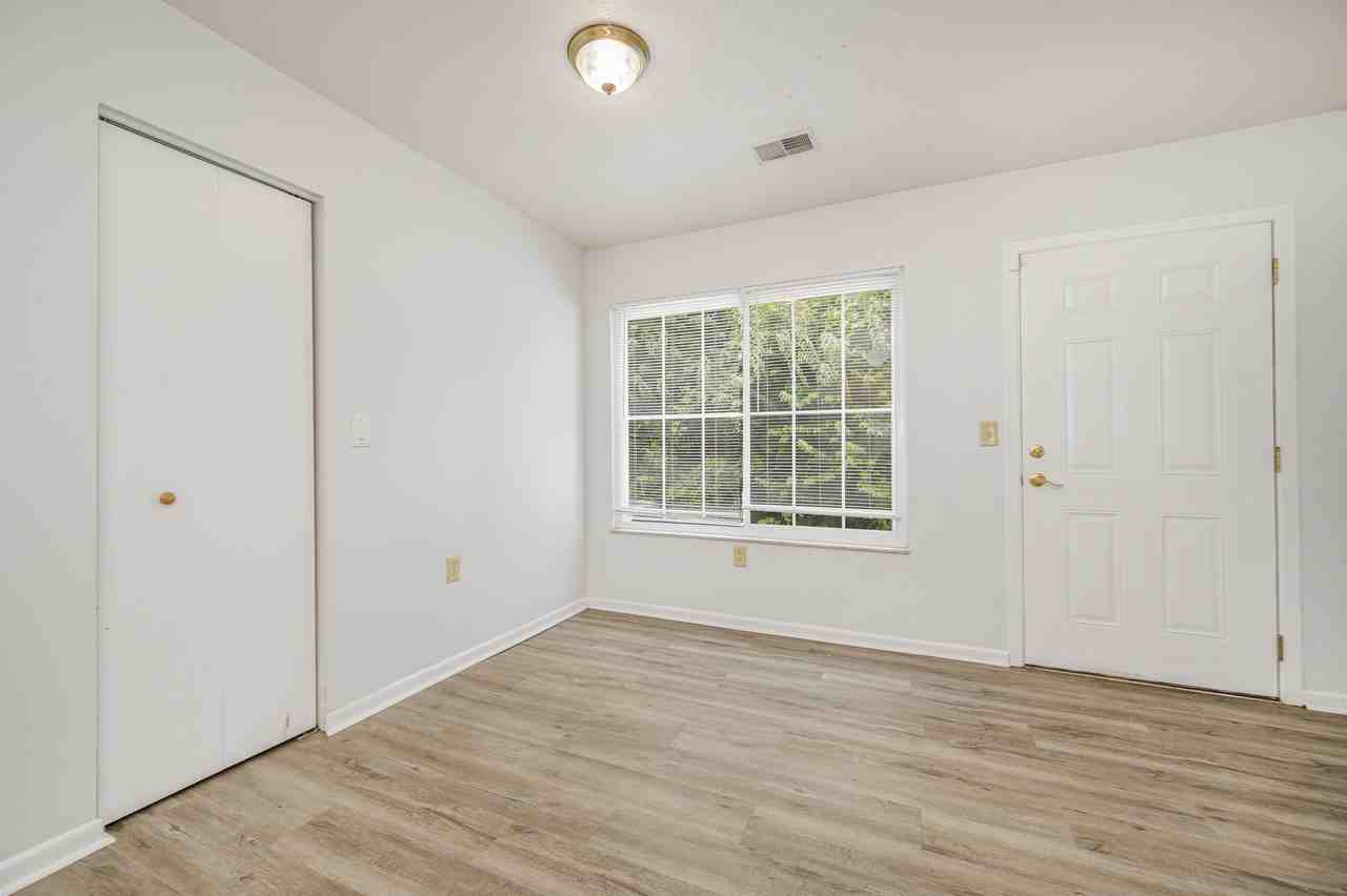 Crescent Village - Photo 4 of 25