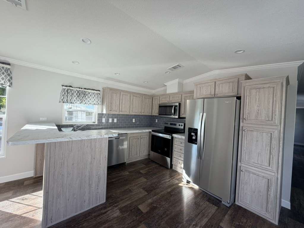 5391 Sw 35th Ct - Photo 3 of 32