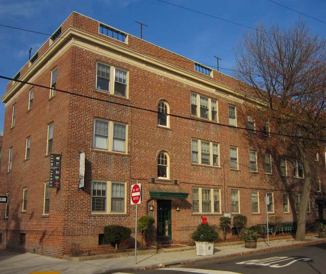 Lynwood - Photo 3 of 39