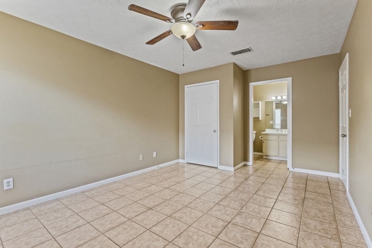 703 C Florida Avenue - Photo 6 of 15