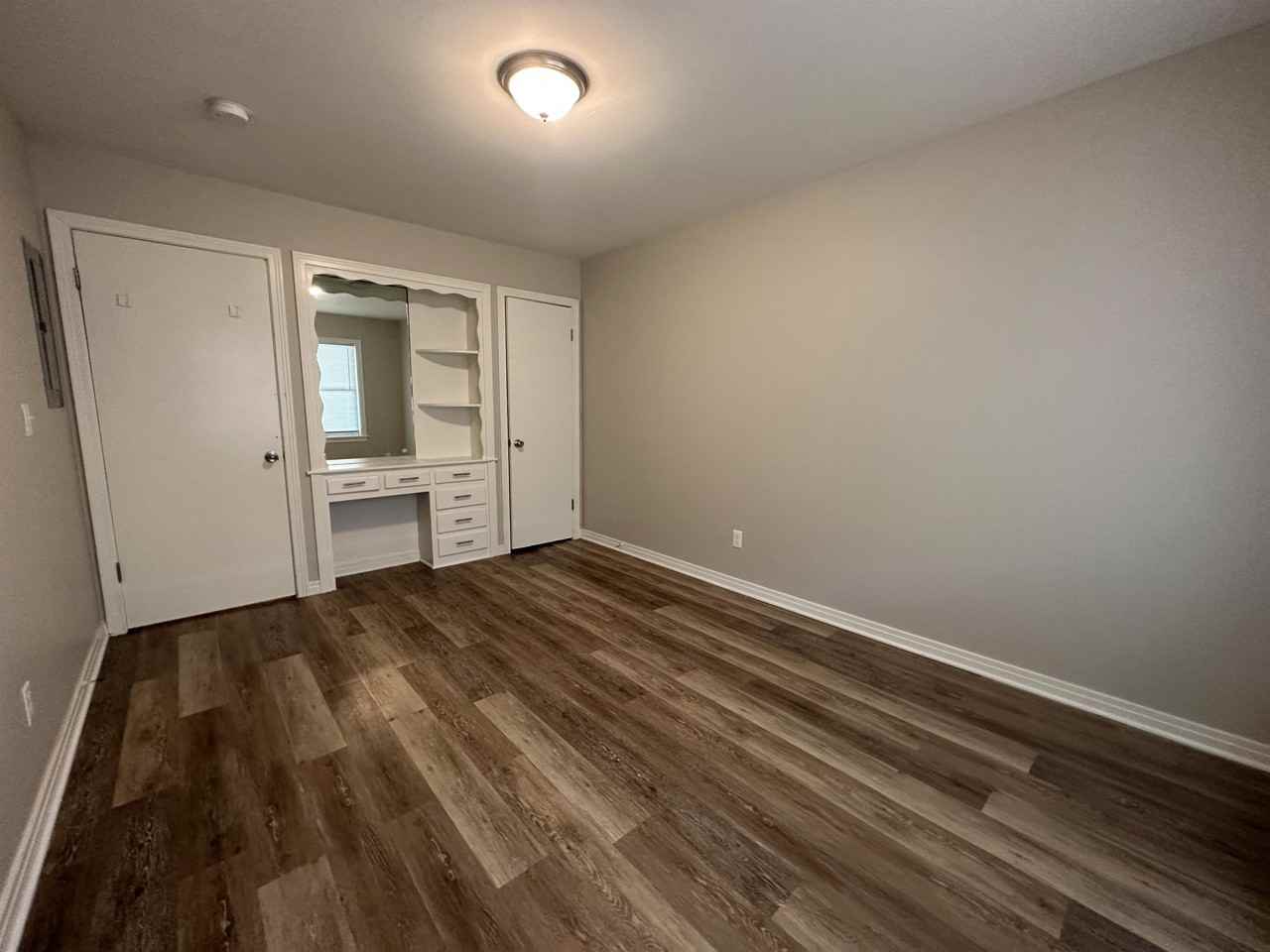 1657 South Hydraulic Avenue - Photo 5 of 11