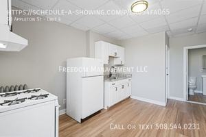 featured image of 90 Appleton St