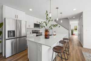 featured image of 1300 Alton St