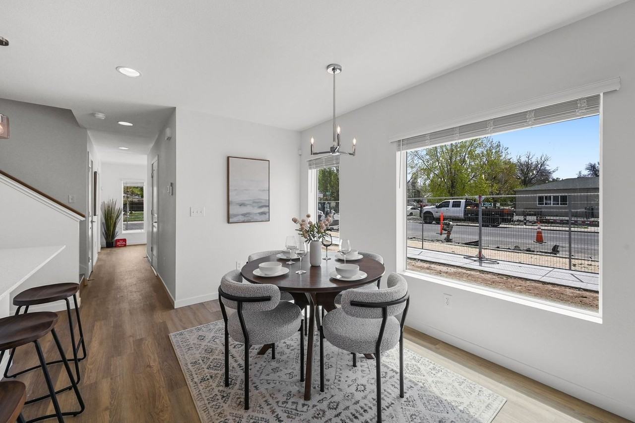 Grand Ave - Photo 7 of 47