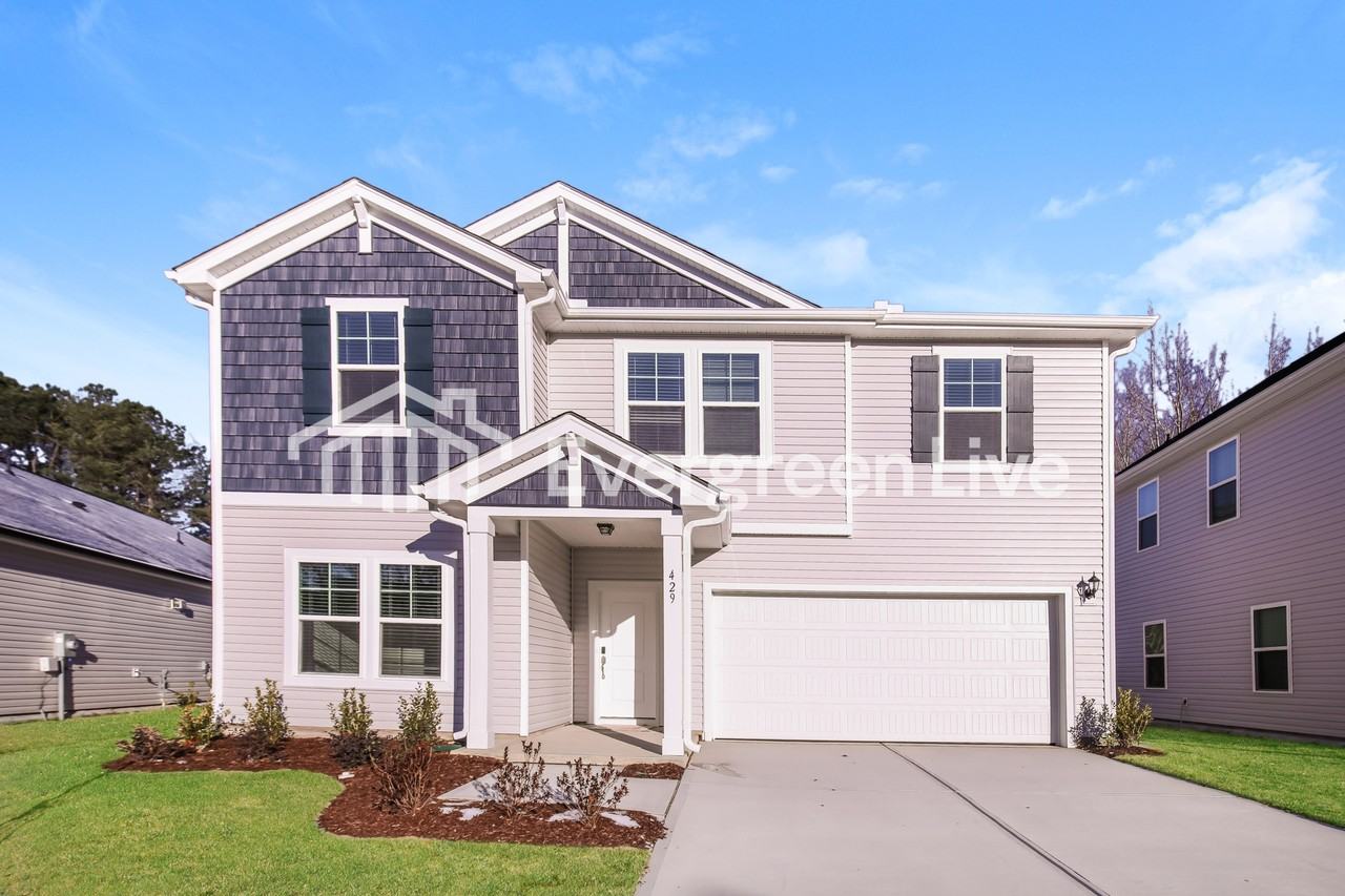 429 Hallingsfield Way