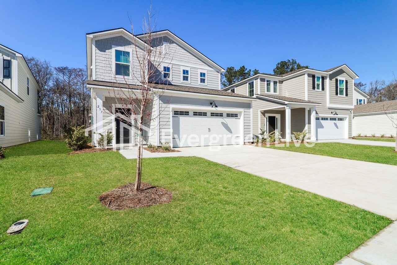 237 Bircholt Grv - Photo 2 of 15