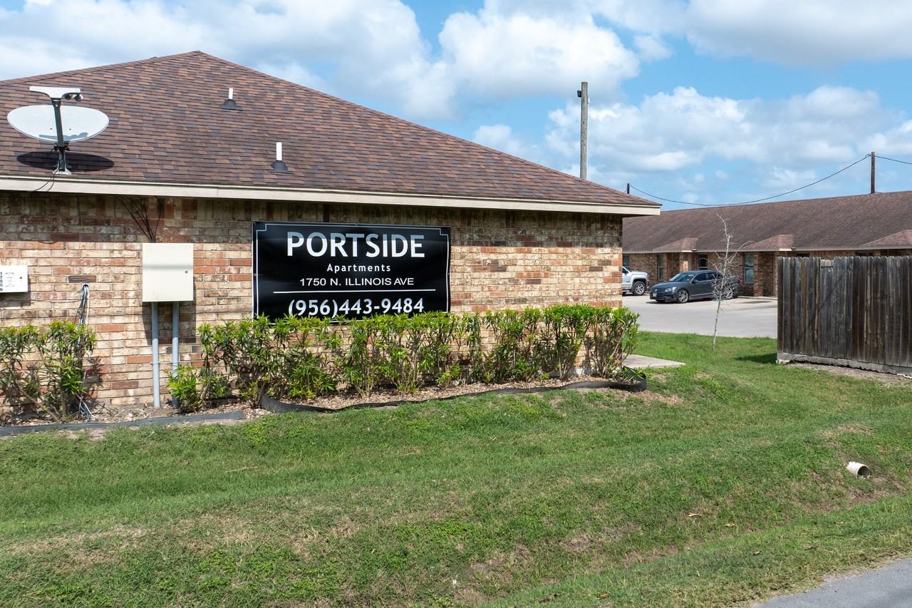 Portside Apartments - Photo 2 of 8