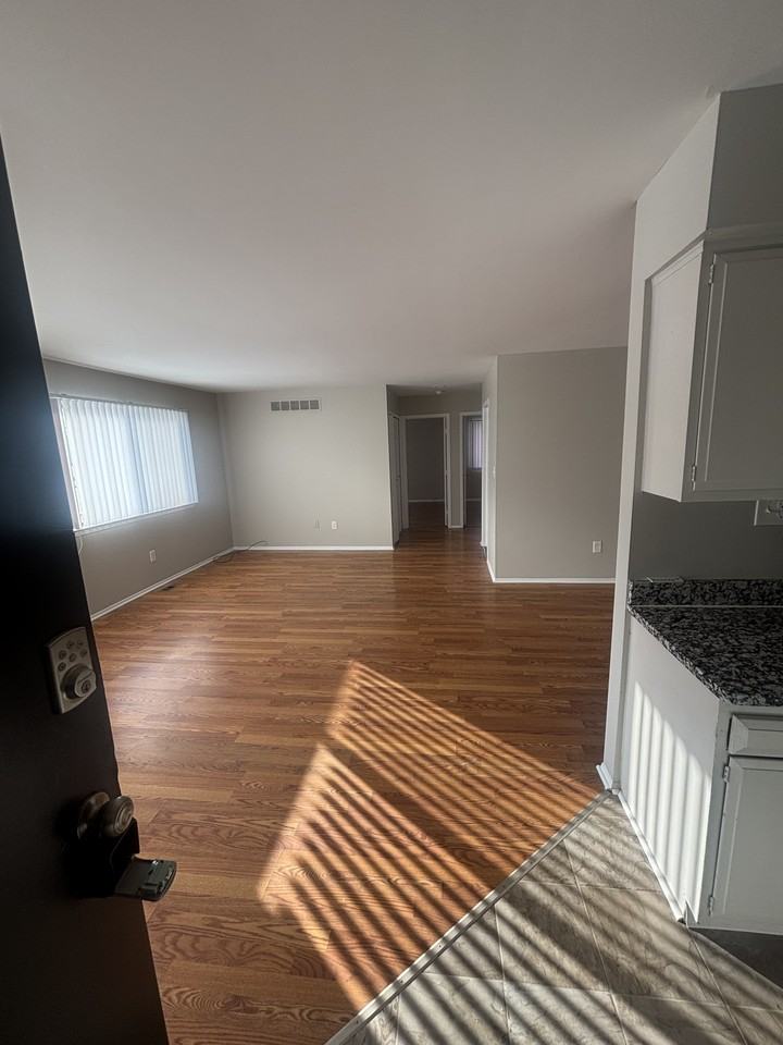 1771 East Woodward Heights Boulevard - Photo 5 of 9