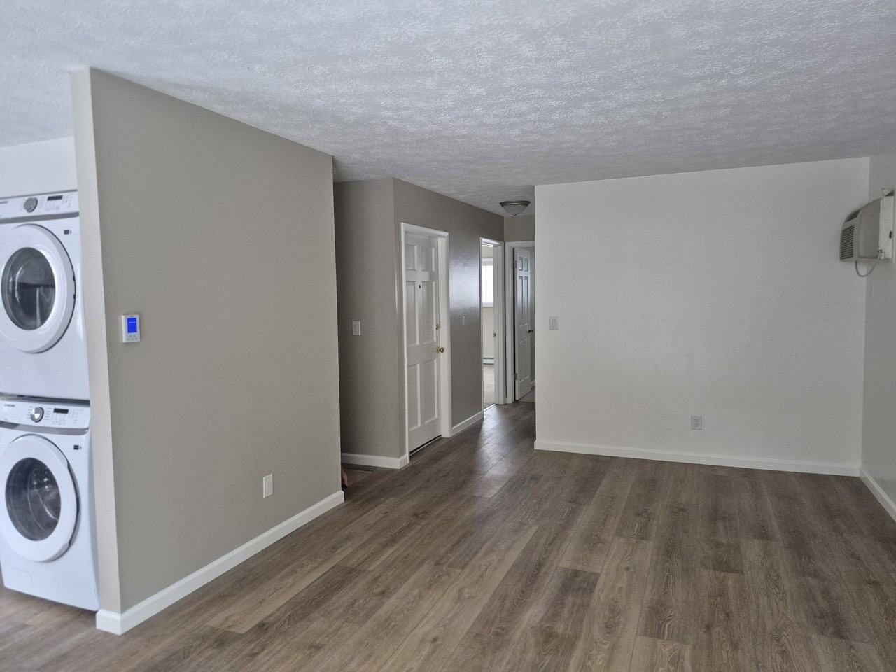 1720 Tudor Drive - Photo 3 of 24