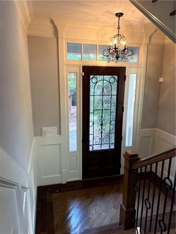 2617 Canterbury Trl Ne - Photo 3 of 26