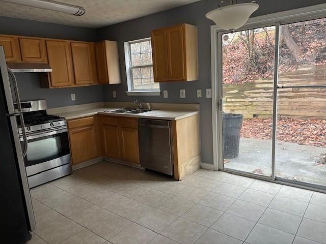 408 Spring Head Dr - Photo 5 of 10