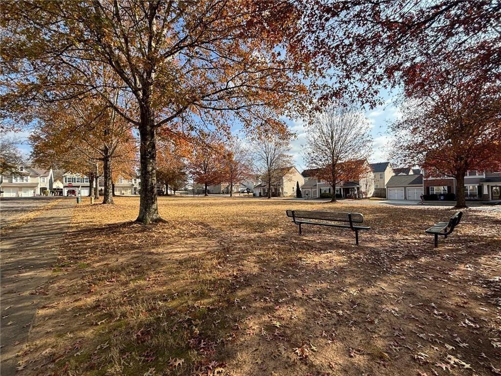 303 Barberry Pl - Photo 2 of 39