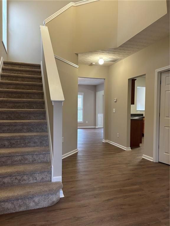 303 Barberry Pl - Photo 3 of 39