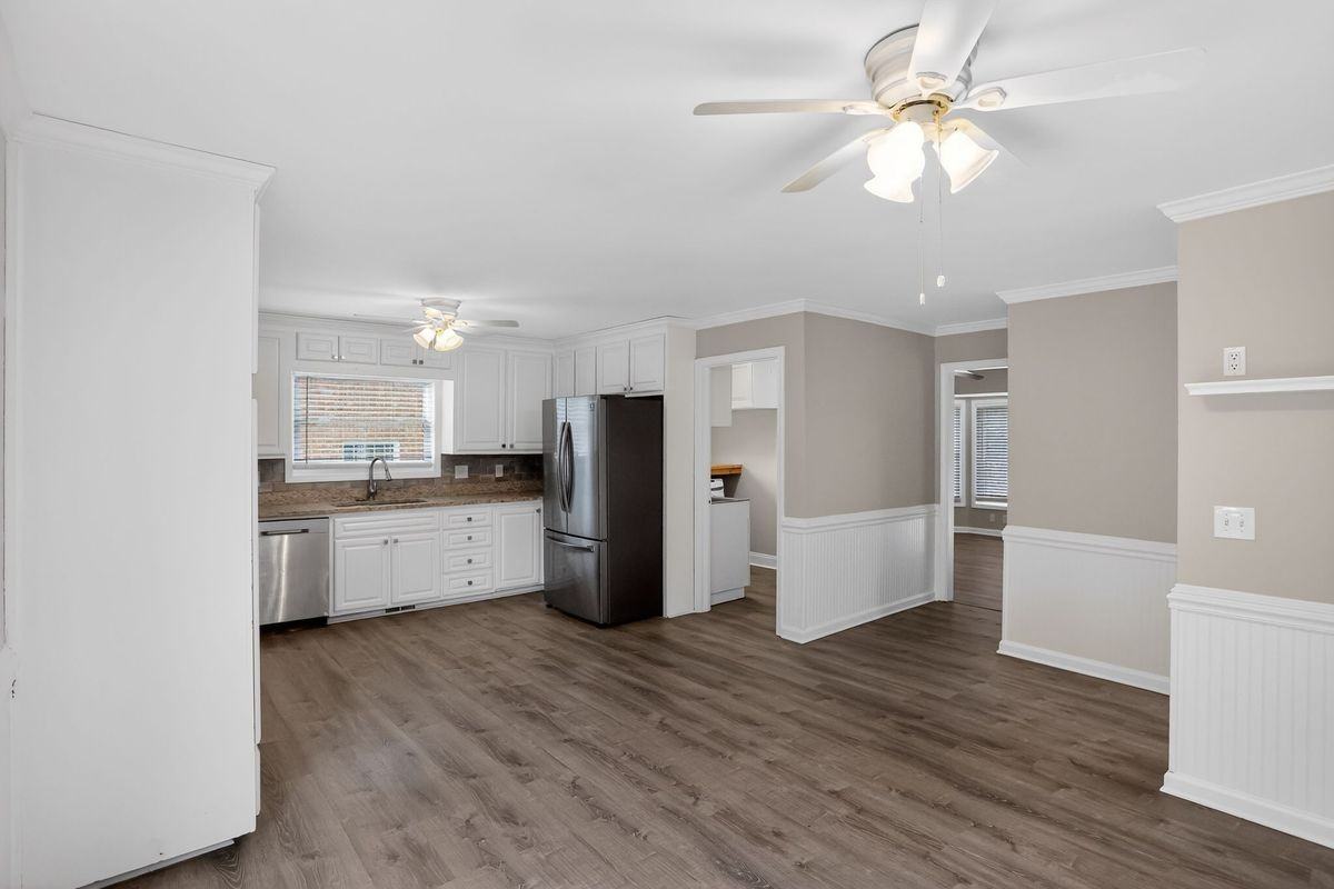 3445 Johnson Ferry Rd Ne - Photo 6 of 30