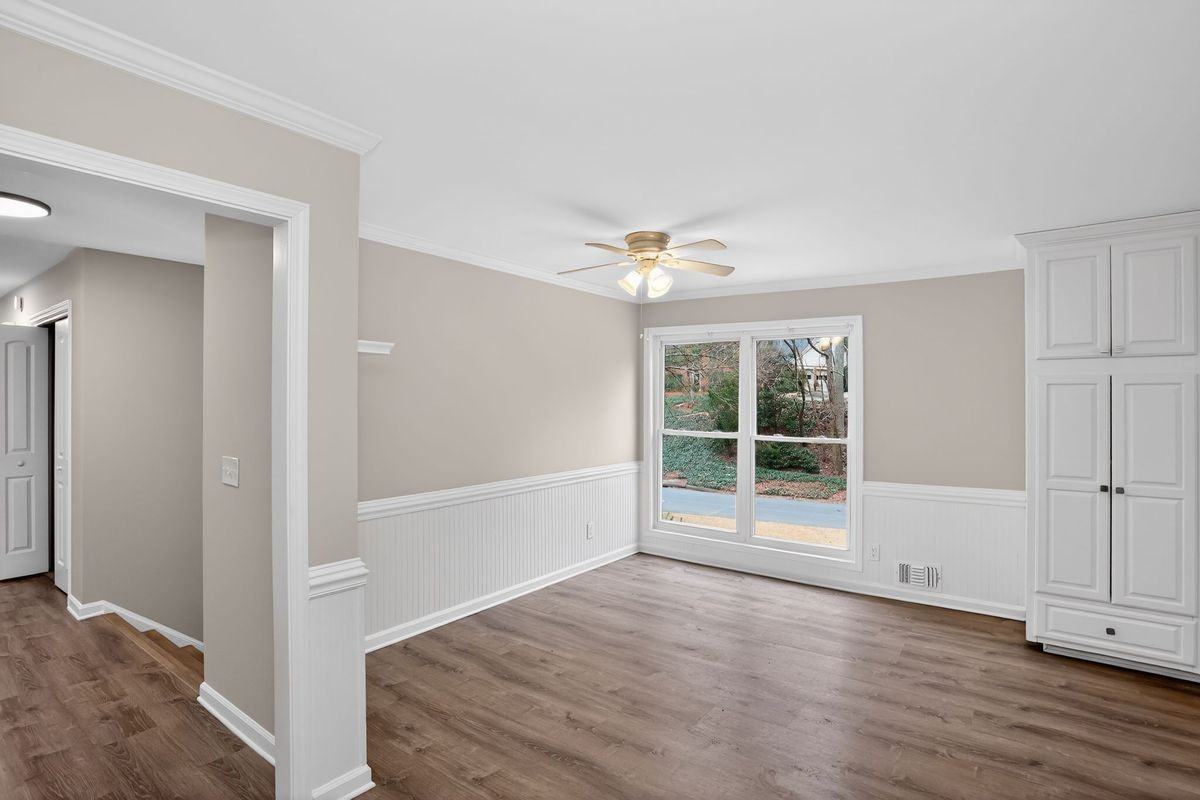 3445 Johnson Ferry Rd Ne - Photo 7 of 30