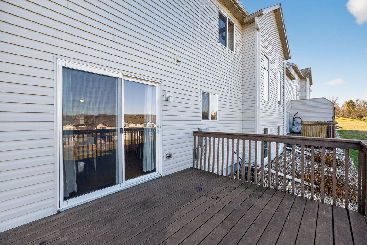 740 Baylee Pl Sw - Photo 2 of 37