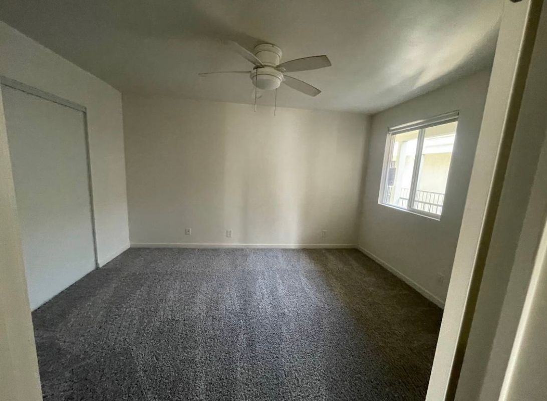 222 5th St ##B - Photo 6 of 6