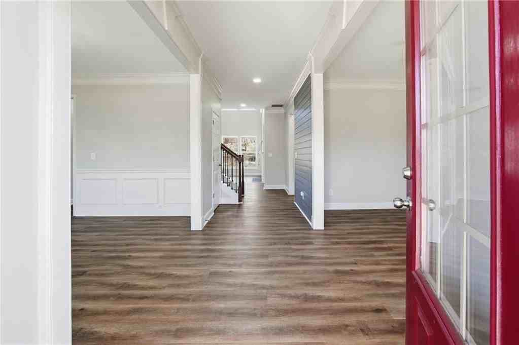 1440A Waverly Glen Dr - Photo 2 of 25