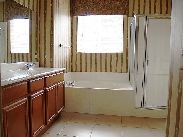 9364 Fieldstone Ave - Photo 7 of 11