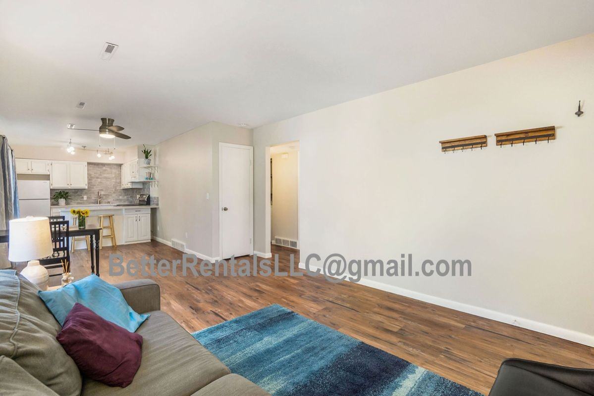 636 Irish Dr - Photo 2 of 15