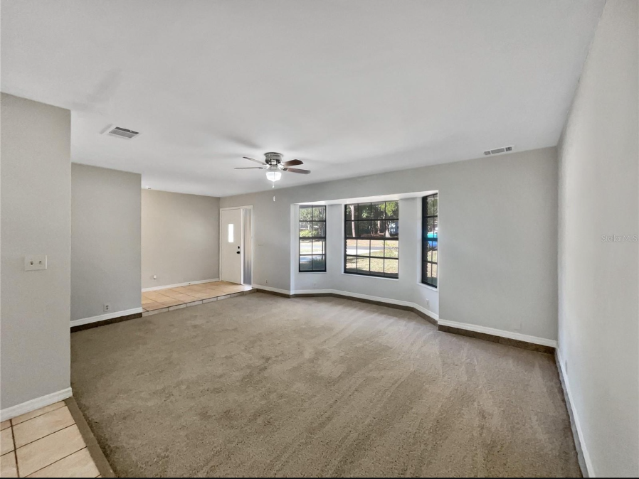 236 Longhorn Dr - Photo 7 of 19