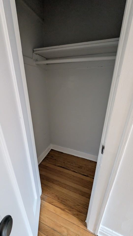 5453 South Everett Avenue - Photo 5 of 19