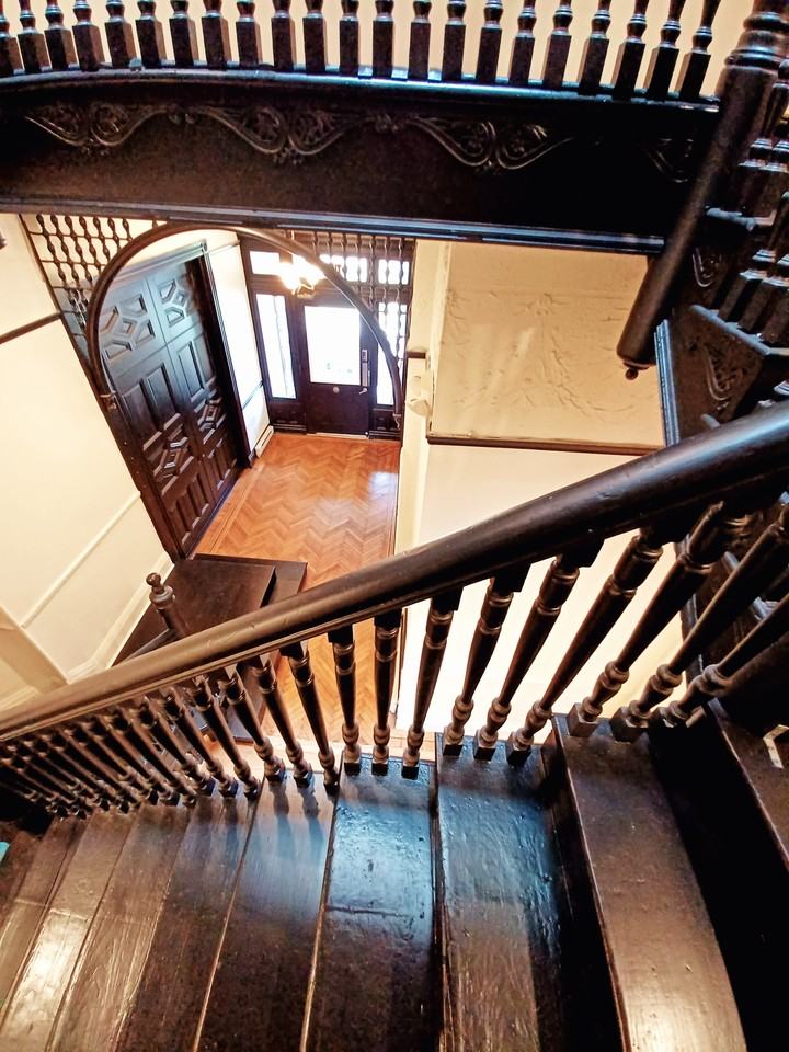 1812 Eutaw Place Apartments - Photo 5 of 15