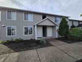 featured image of 590 Hatton Ln