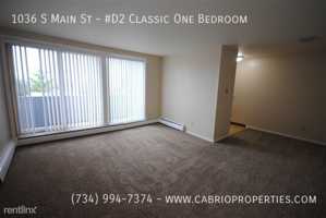 featured image of 1036 S Main St