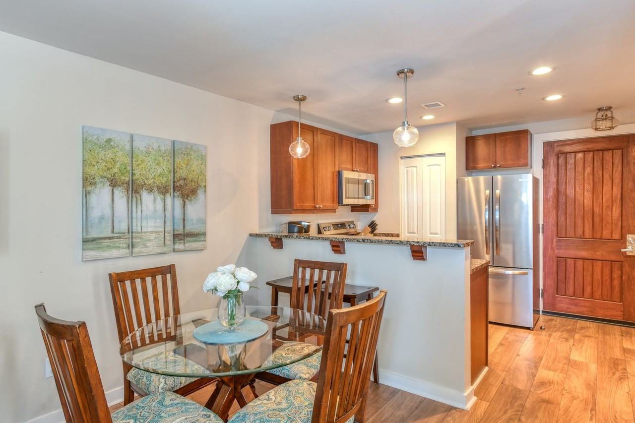 955 Registry Blvd - Photo 5 of 40