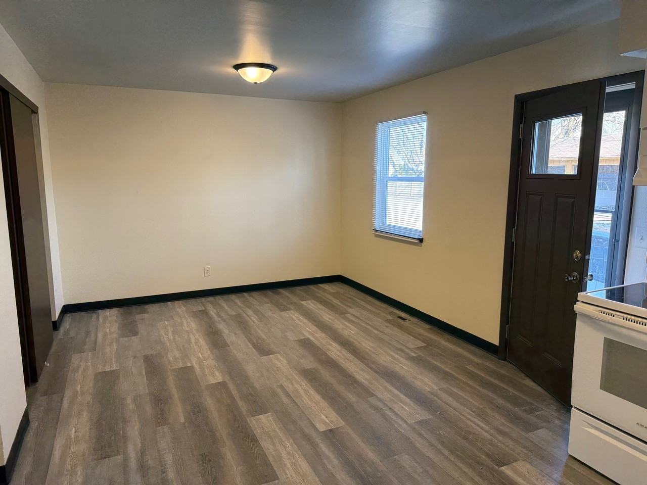 65 Locust St #3 - Photo 3 of 7