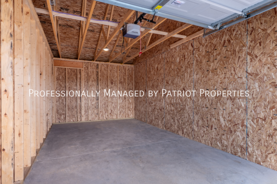 The Arnie Apartments - Photo 4 of 4