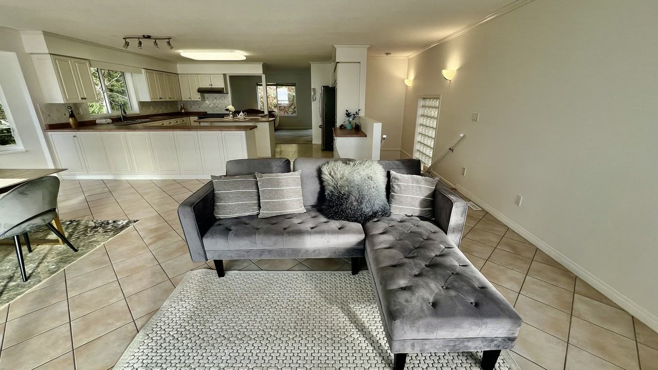 Oxford St & Upper Roper Ave - Photo 4 of 16