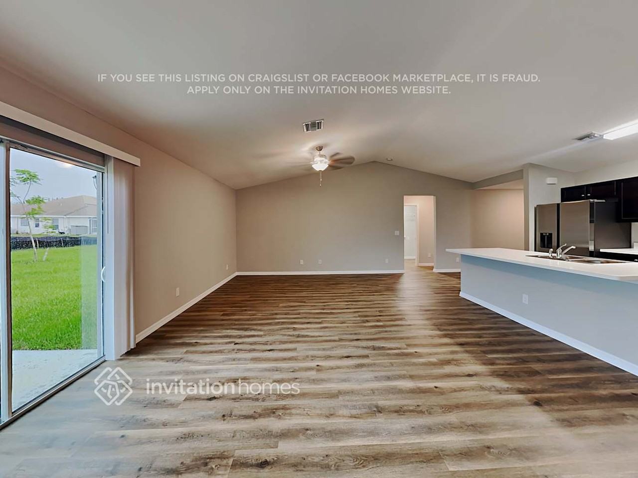 241 Nw 15th Pl - Photo 3 of 18