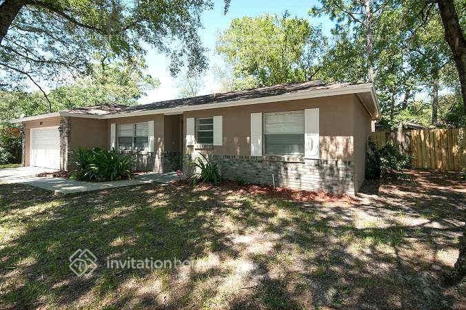 100 Laguna Ct - Photo 2 of 9