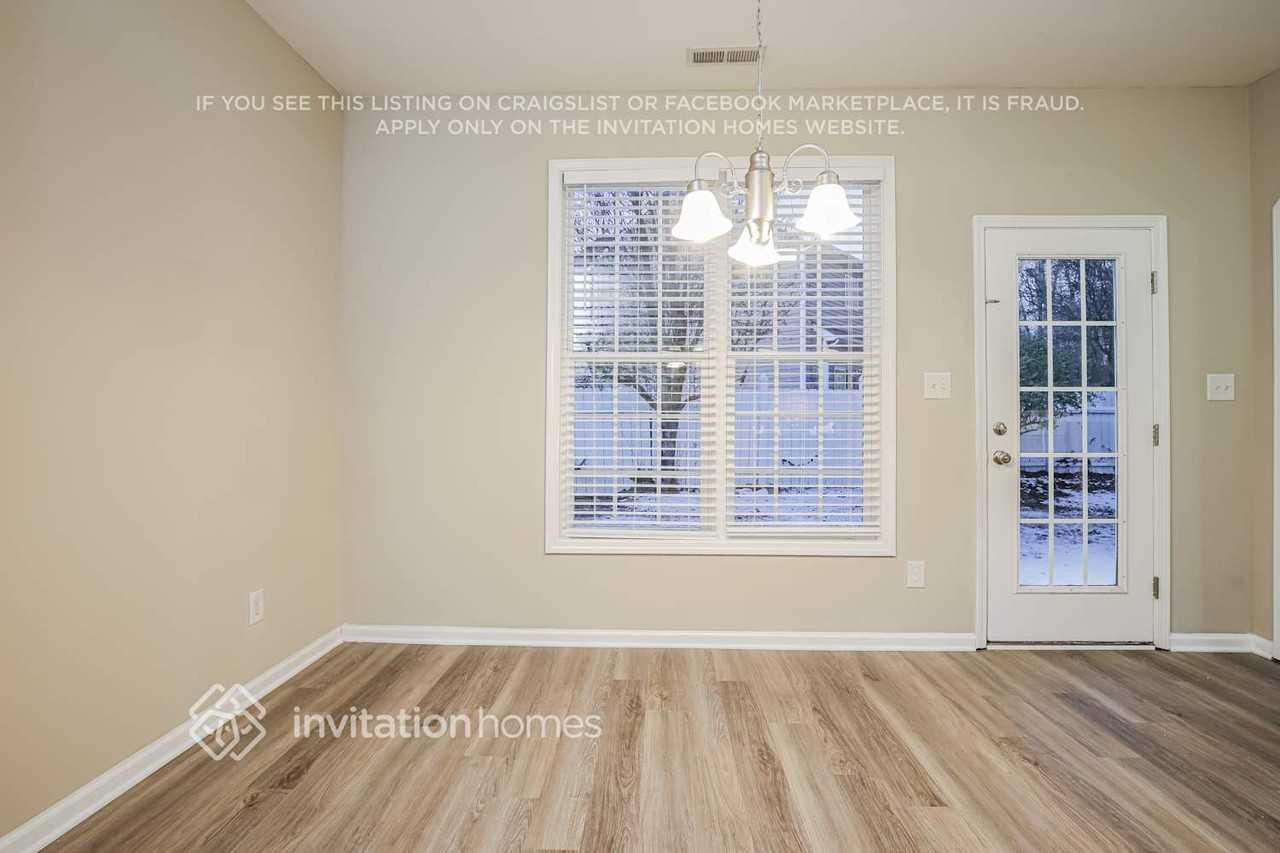 7807 Green Mill Dr - Photo 7 of 18