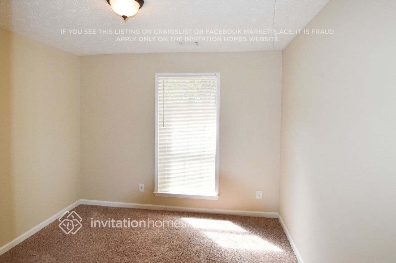 1285 Norwalk Trce - Photo 7 of 12