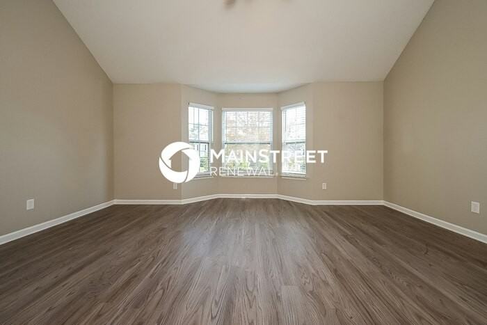 541 Rosalind Ter - Photo 6 of 18