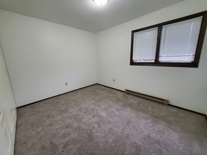 1718 24th Ave S #4 - Photo 5 of 6