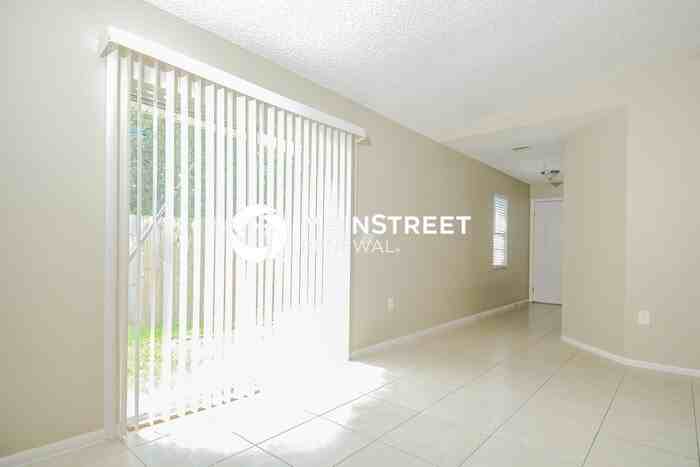 4739 Whiteway Dr - Photo 7 of 16