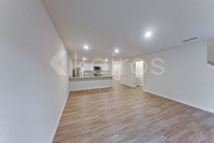 306 Ironwood Ct - Photo 5 of 23