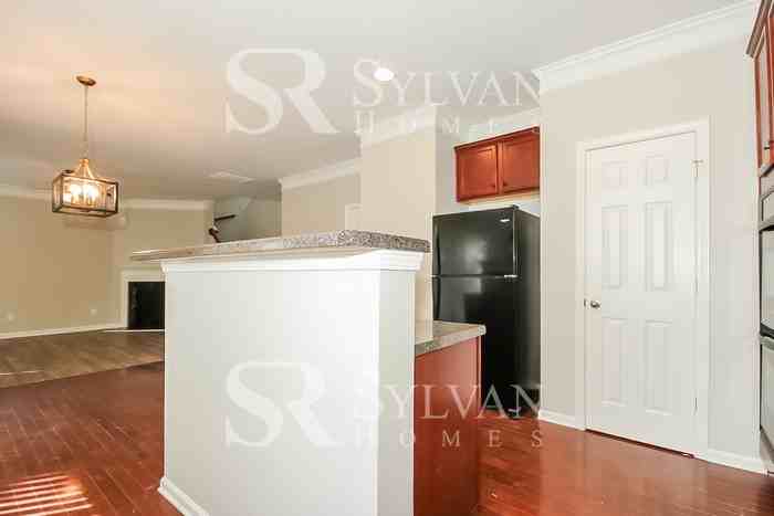 2055 Valley Creek Dr - Photo 6 of 16